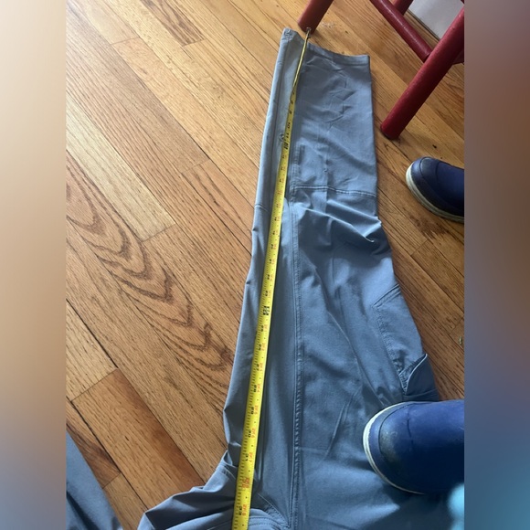 KULH w’s Rollup pants NEW with tags size 12 - Picture 13 of 14